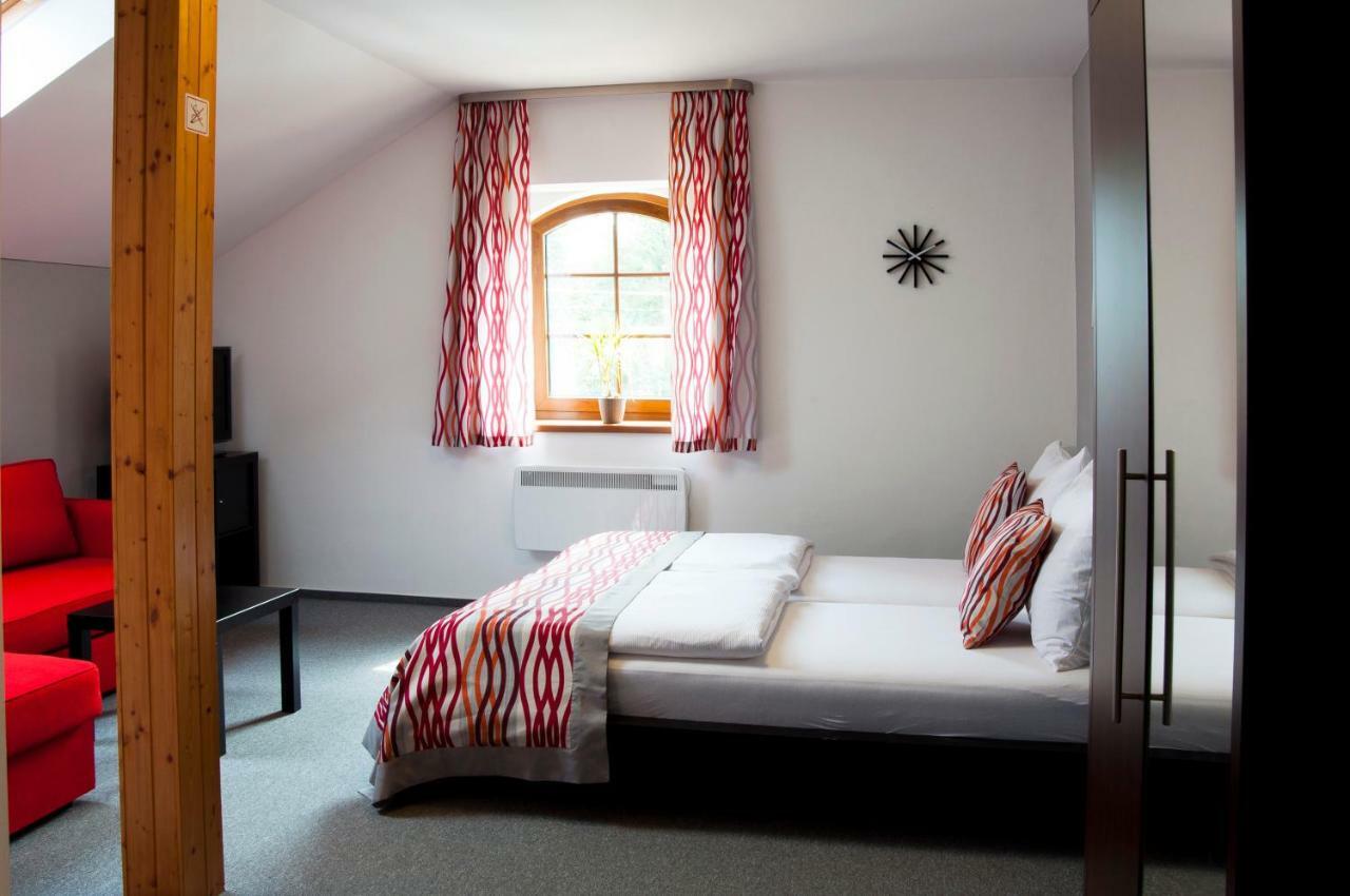 Penzion Krásný sklep Znojmo Esterno foto